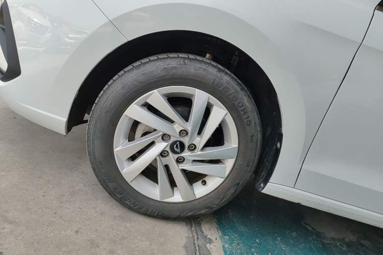 Used Jetta VA3 2021 1.5L Manual Enjoyment Edition Left Front Wheel Hub