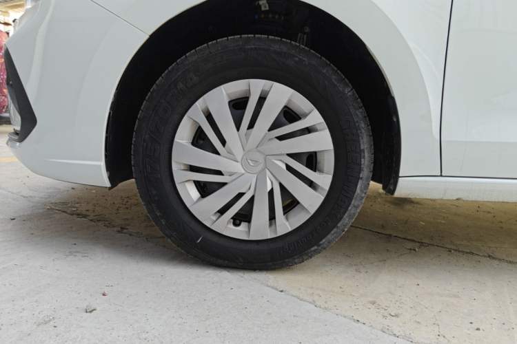 Used Jetta VA3 2021 1.5L Manual Entry-Level Version Left Front Wheel Hub