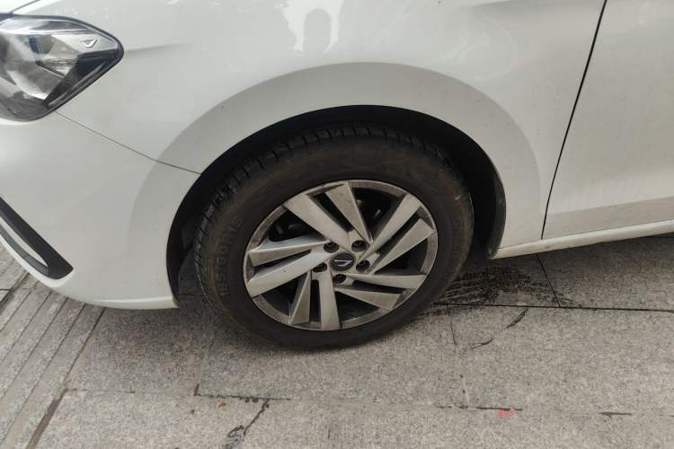 Used Jetta VA3 2021 1.5L Automatic Enjoyment Edition Left Front Wheel Hub