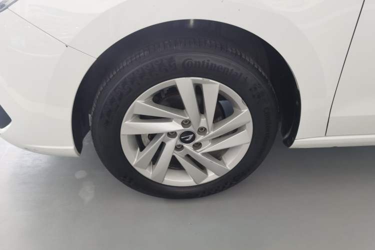 Used Jetta VA3 2021 1.5L Automatic Enjoyment Edition Left Front Wheel Hub