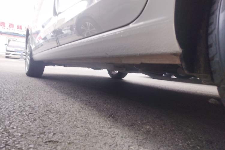 Used Jetta VA3 2021 1.5L Automatic "Upward Journey" Edition Left Side Sill