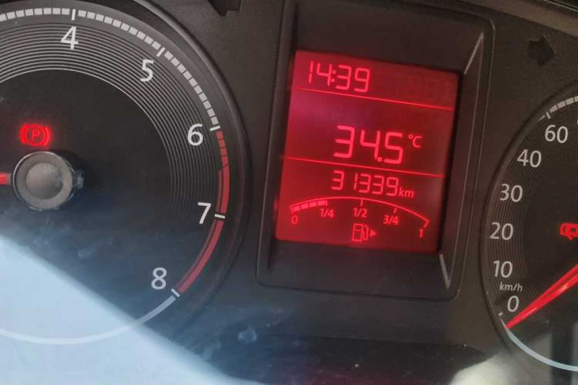Used Jetta VA3 2021 1.5L Manual Entry-Level Version Odometer Close Up