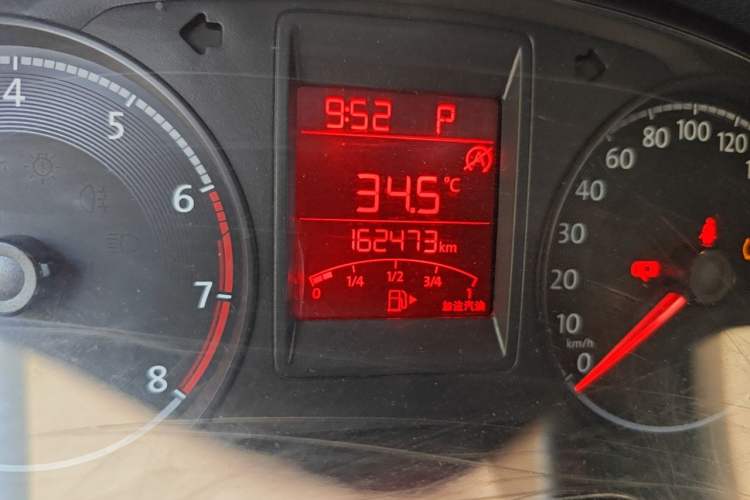 Used Jetta VA3 2021 1.5L Automatic "Upward Journey" Edition Odometer Close Up
