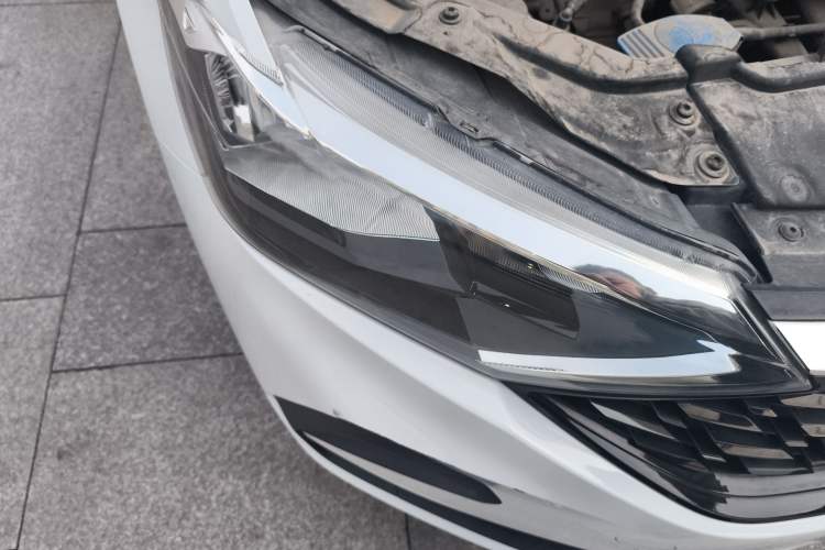 Used Jetta VA3 2021 1.5L Manual Entry-Level Version Right Front Headlight