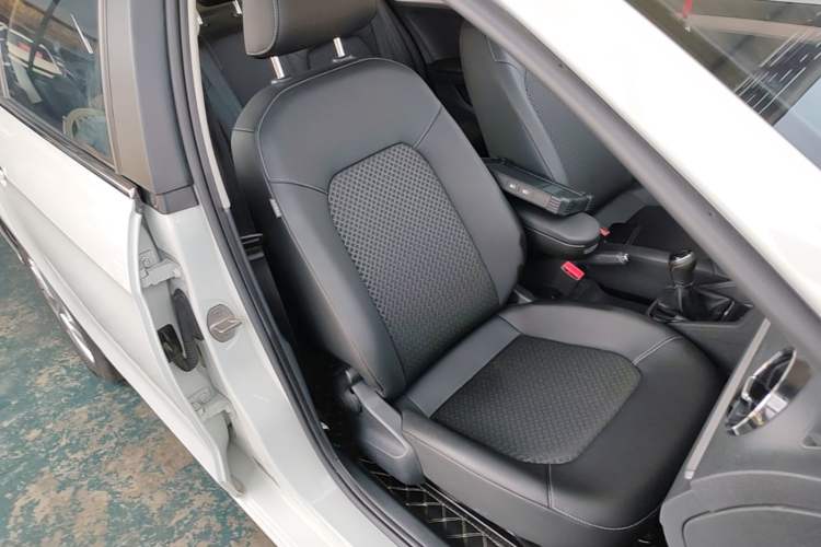 Used Jetta VA3 2021 1.5L Manual Enjoyment Edition Right Front Seat