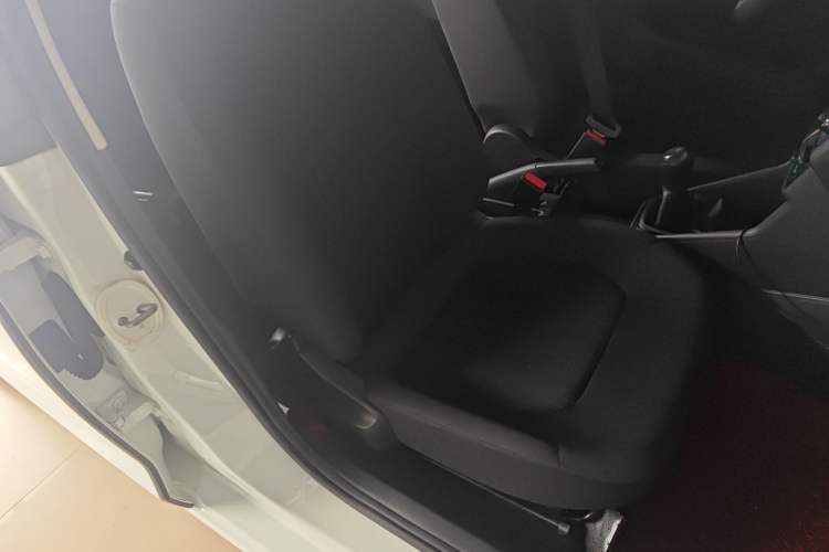Used Jetta VA3 2021 1.5L Manual Entry-Level Version Right Front Seat