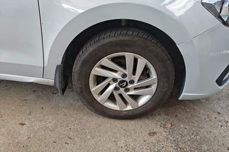 Used Jetta VA3 2021 1.5L Manual Entry-Level Version Right Front Wheel Hub