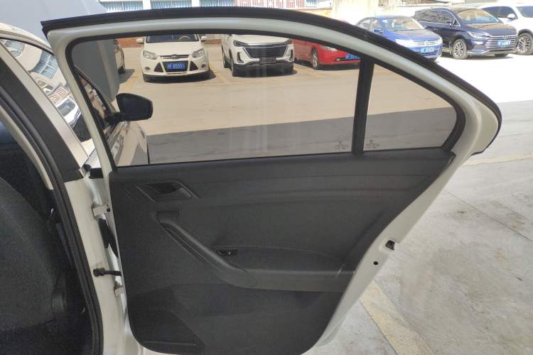 Used Jetta VA3 2021 1.5L Manual Entry-Level Version Right Rear Door Interior