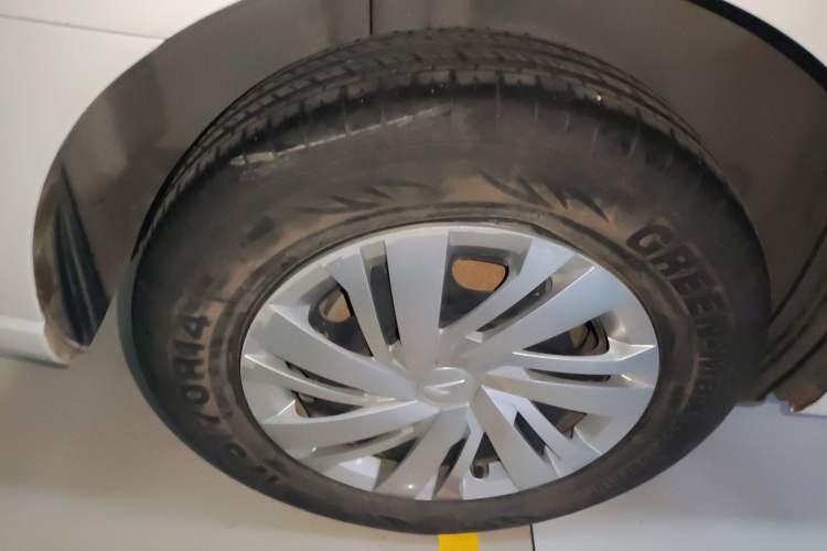 Used Jetta VA3 2021 1.5L Automatic "Upward Journey" Edition Right Rear Wheel Hub