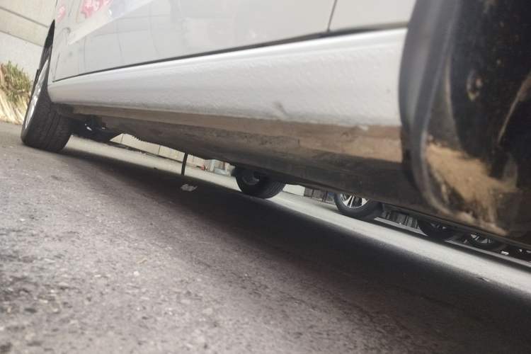 Used Jetta VA3 2021 1.5L Automatic "Upward Journey" Edition Right Side Sill