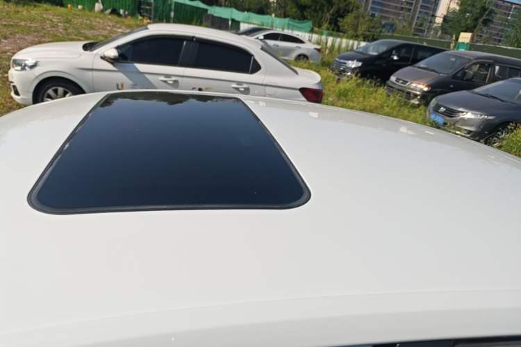 Used Jetta VA3 2021 1.5L Manual Enjoyment Edition Roof