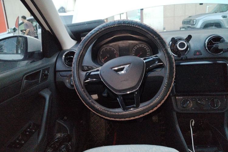 Used Jetta VA3 2021 1.5L Manual Entry-Level Version Steering Wheel
