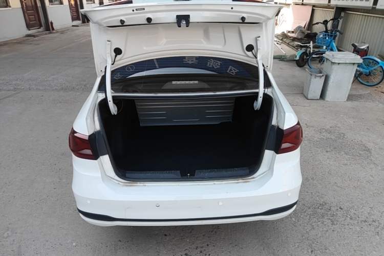 Used Jetta VA3 2021 1.5L Automatic "Upward Journey" Edition Trunk