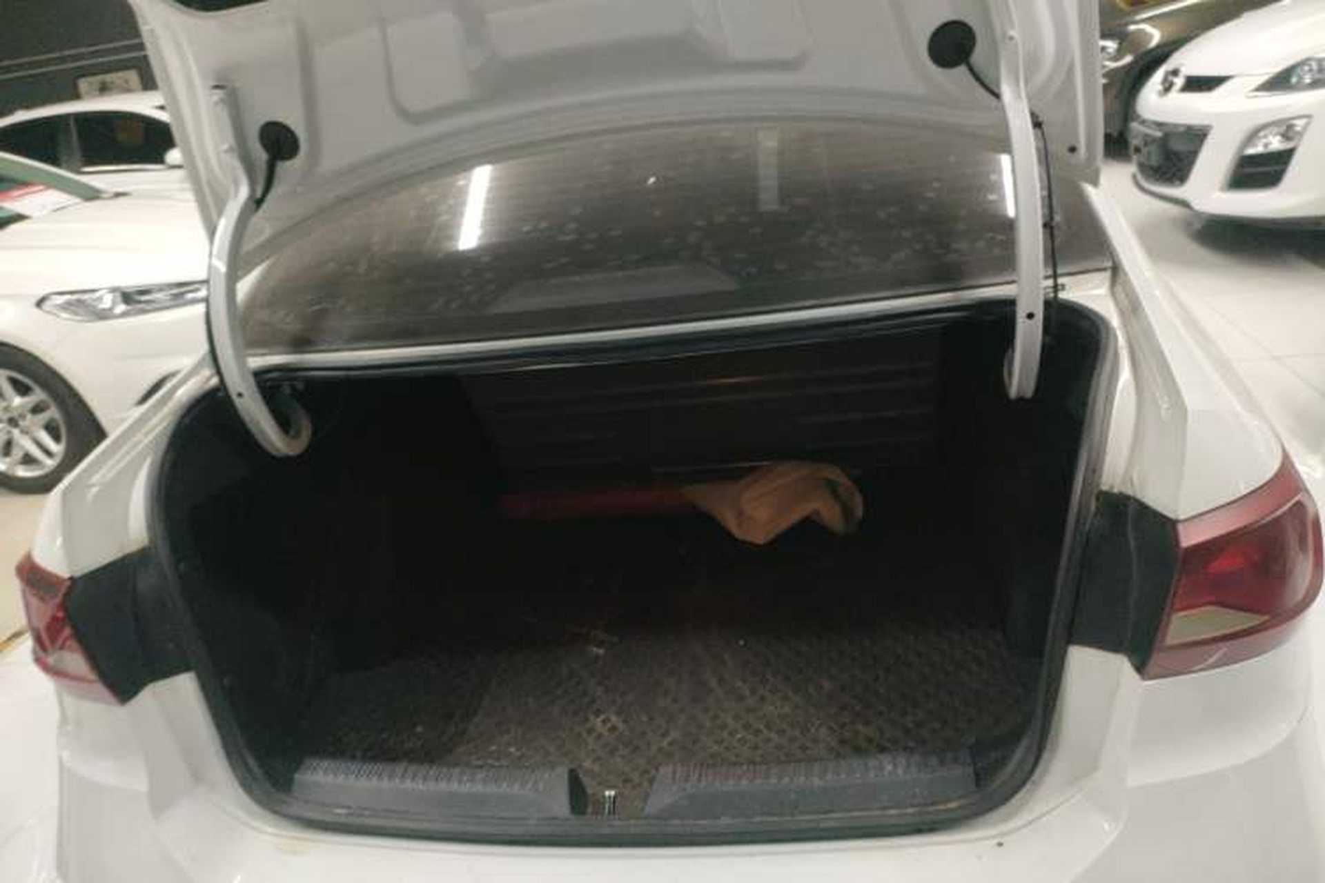 Used Jetta VA3 2021 1.5L Automatic "Upward Journey" Edition Trunk