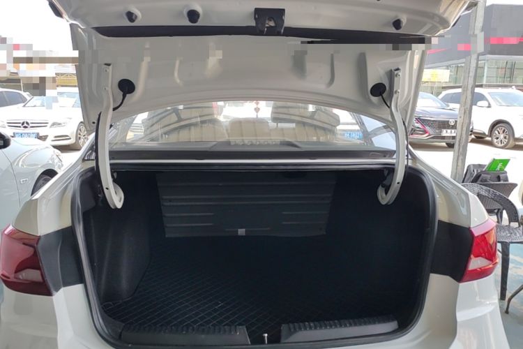 Used Jetta VA3 2021 1.5L Manual Enjoyment Edition Trunk