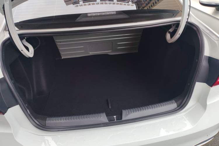 Used Jetta VA3 2021 1.5L Automatic Glory Edition Trunk