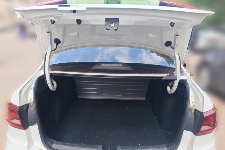 Used Jetta VA3 2021 1.5L Manual Entry-Level Version Trunk