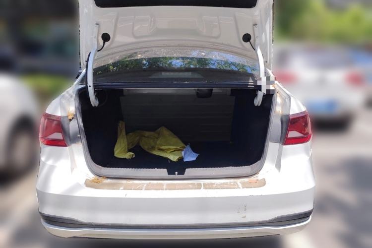 Used Jetta VA3 2021 1.5L Manual Entry-Level Version Trunk
