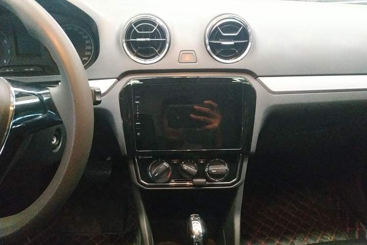 Used Jetta VA3 2021 1.5L Automatic Enjoyment Edition Audio And AC Panel