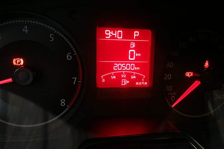 Used Jetta VA3 2021 1.5L Automatic Enjoyment Edition Odometer Close Up