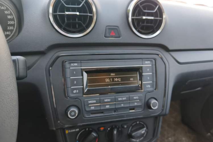 Used Jetta VA3 2024 1.5L Manual Entry-Level Version Audio And AC Panel