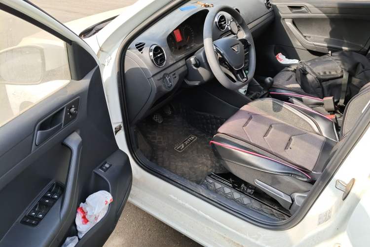 Used Jetta VA3 2024 1.5L Manual Entry-Level Version Driver Seat