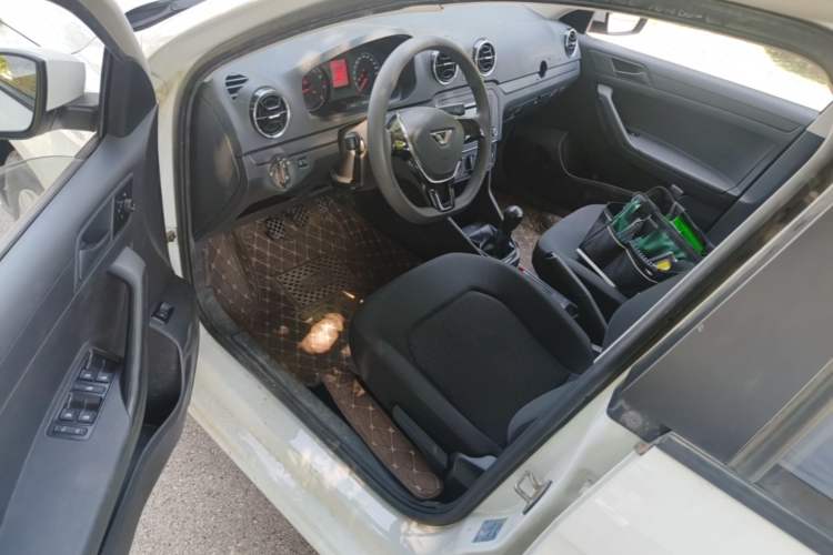 Used Jetta VA3 2024 1.5L Manual Entry-Level Version Driver Seat