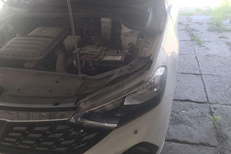 Used Jetta VA3 2024 1.5L Manual Entry-Level Version Engine Bay Left