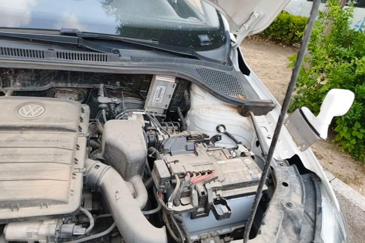 Used Jetta VA3 2024 1.5L Automatic Entry Version Engine Bay Left