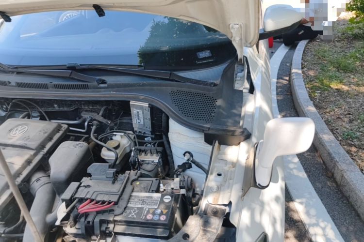 Used Jetta VA3 2024 1.5L Manual Entry-Level Version Engine Bay Left
