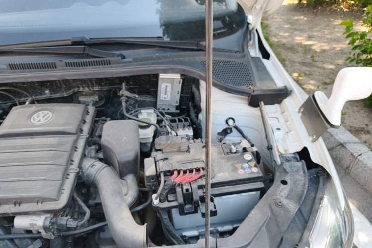 Used Jetta VA3 2024 1.5L Manual Entry-Level Version Engine Bay Left