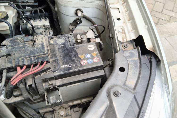 Used Jetta VA3 2024 1.5L Manual Entry-Level Version Engine Bay Left