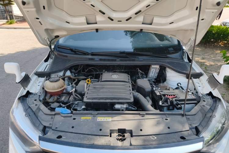 Used Jetta VA3 2024 1.5L Manual Entry-Level Version Engine Bay