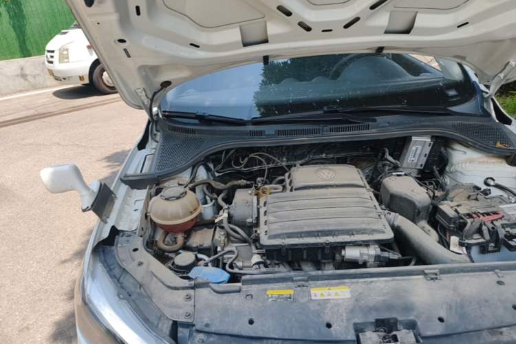 Used Jetta VA3 2024 1.5L Automatic Entry Version Engine Bay Right