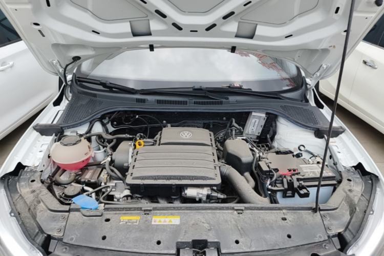 Used Jetta VA3 2024 1.5L Automatic Entry Version Engine Bay