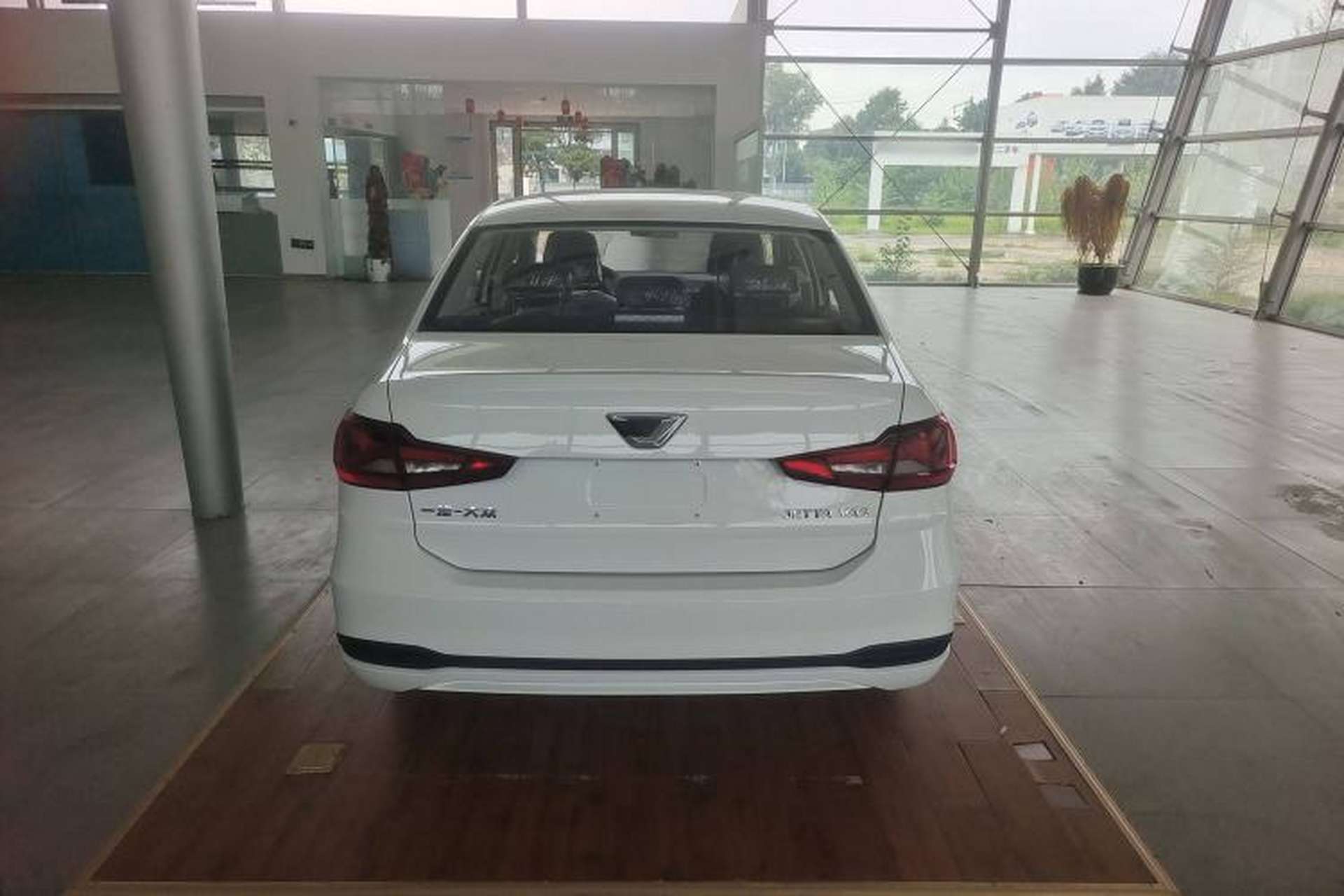 Used Jetta VA3 2024 1.5L Manual Entry-Level Version Exterior 3