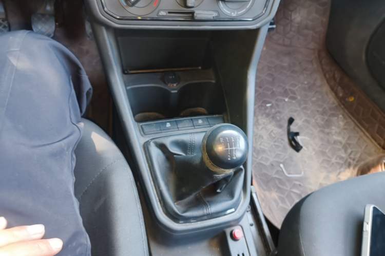 Used Jetta VA3 2024 1.5L Manual Entry-Level Version Gear Lever