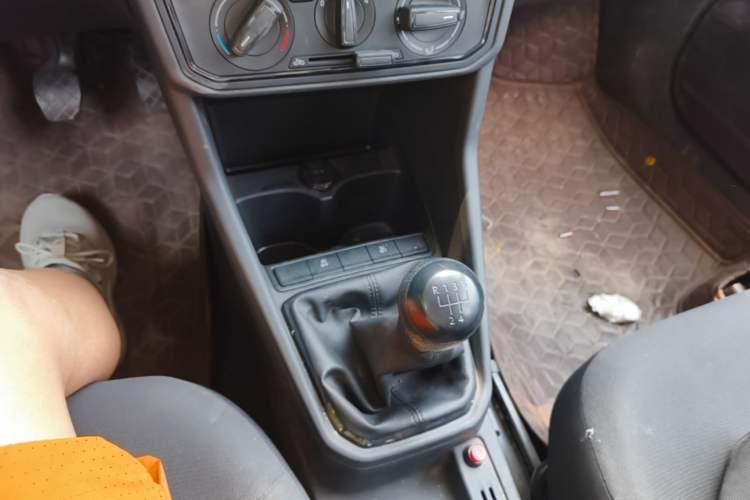 Used Jetta VA3 2024 1.5L Manual Entry-Level Version Gear Lever