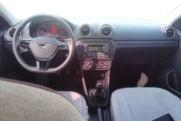 Used Jetta VA3 2024 1.5L Manual Entry-Level Version Interior 3