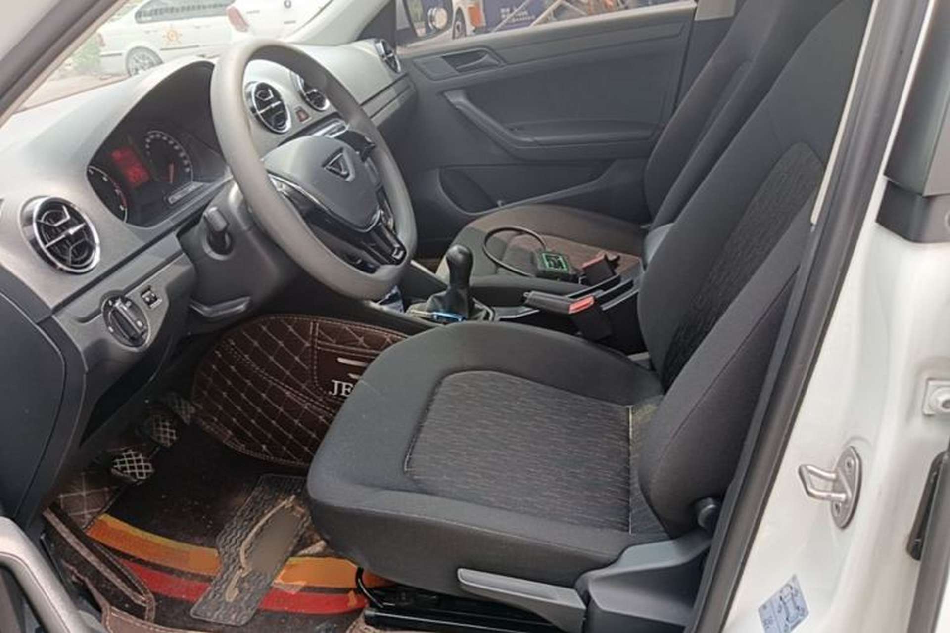 Used Jetta VA3 2024 1.5L Manual Entry-Level Version Left Front Seat