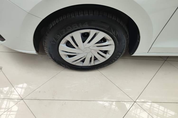Used Jetta VA3 2024 1.5L Manual Entry-Level Version Left Front Wheel Hub