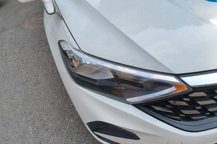 Used Jetta VA3 2024 1.5L Automatic Entry Version Right Front Headlight