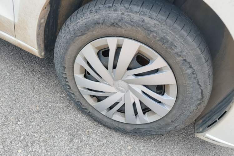 Used Jetta VA3 2024 1.5L Manual Entry-Level Version Right Front Wheel Hub
