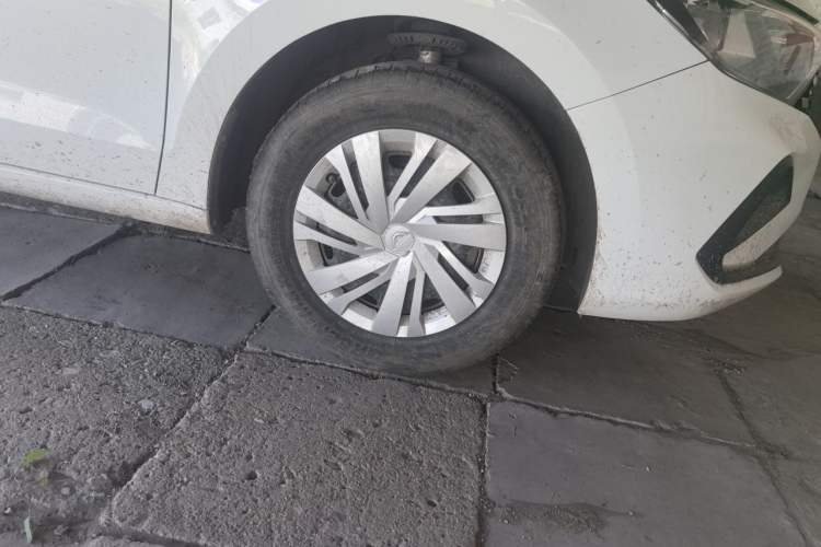 Used Jetta VA3 2024 1.5L Manual Entry-Level Version Right Front Wheel Hub