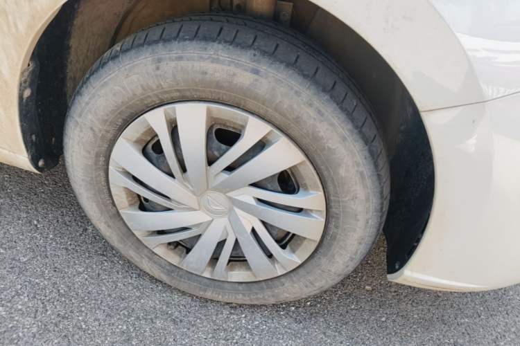 Used Jetta VA3 2024 1.5L Manual Entry-Level Version Right Front Wheel Hub