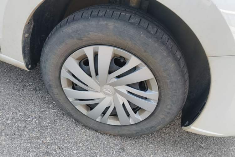 Used Jetta VA3 2024 1.5L Manual Entry-Level Version Right Front Wheel Hub