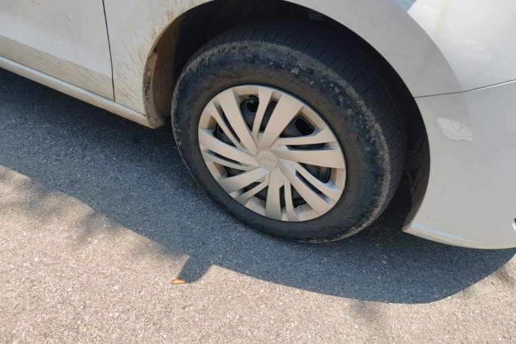 Used Jetta VA3 2024 1.5L Manual Entry-Level Version Right Front Wheel Hub