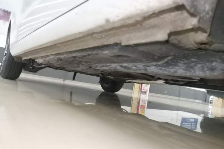 Used Jetta VA3 2024 1.5L Manual Entry-Level Version Right Side Sill