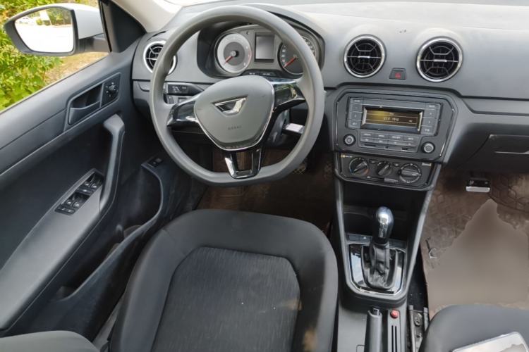 Used Jetta VA3 2024 1.5L Automatic Entry Version Steering Wheel