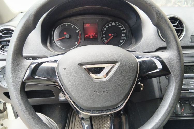 Used Jetta VA3 2024 1.5L Manual Entry-Level Version Steering Wheel